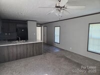 Building Photo - 213 Kimberly Cir