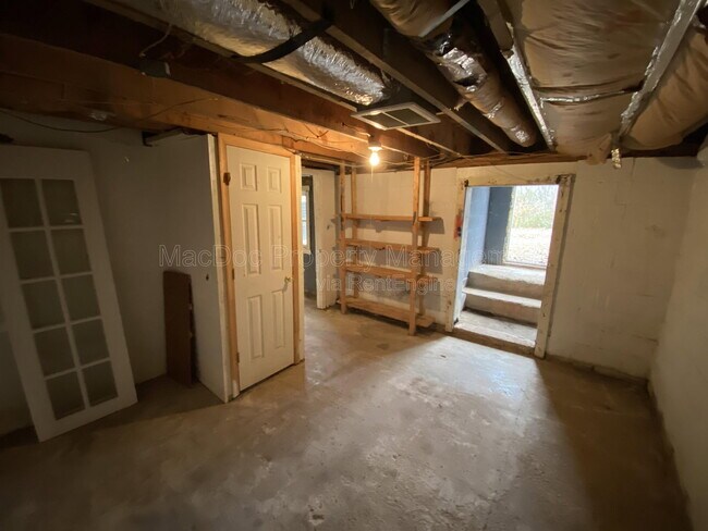 Building Photo - 11308 Gordon Rd