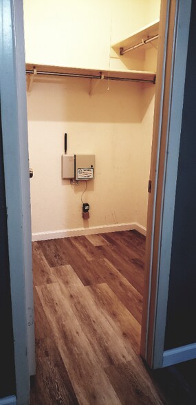 Building Photo - 13018 Chimney Oak Dr