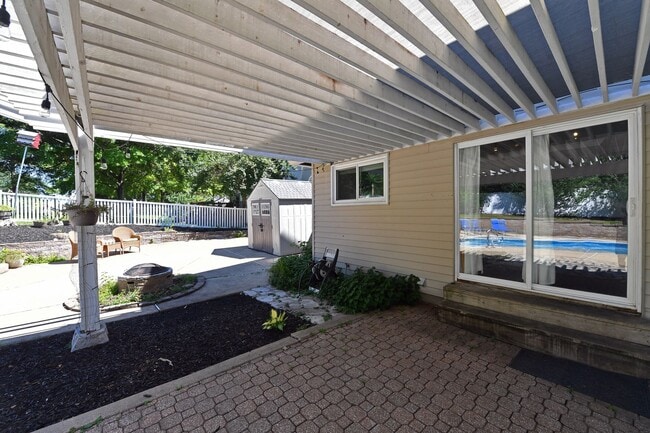 Building Photo - 1419 Sawyers Trail Ct