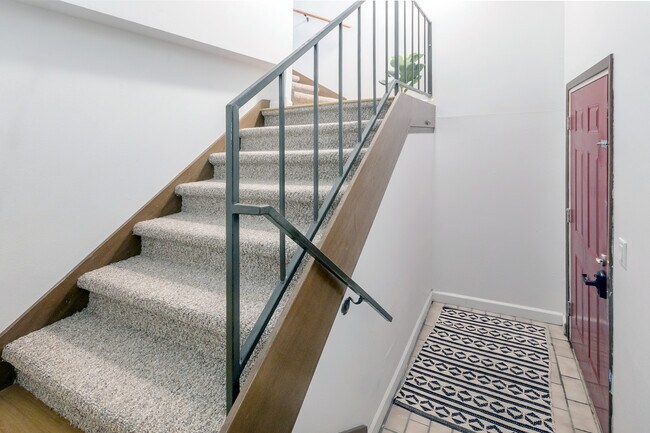 Stairs leading up to unit - 515 Donofrio Dr