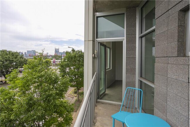 Building Photo - 2115 Yeaman Pl