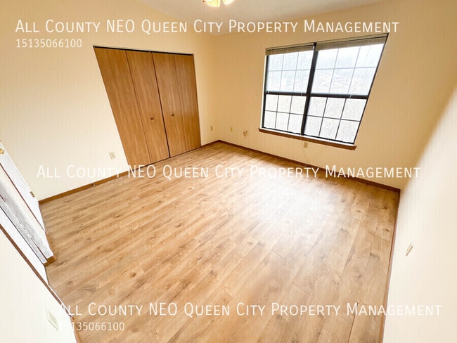 Building Photo - 2745 Brookshire Ln