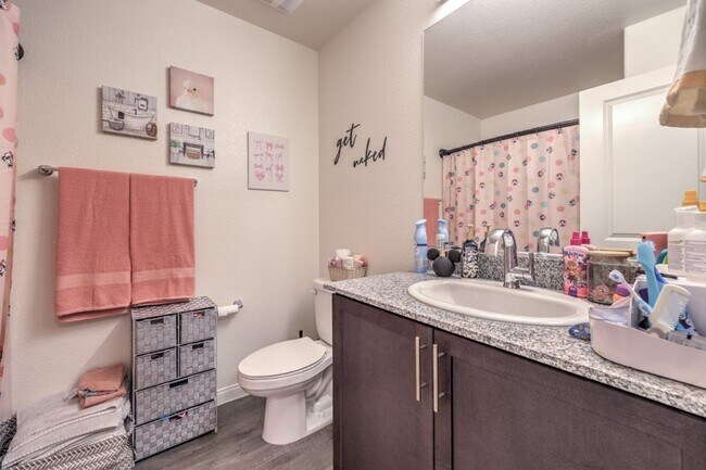 Building Photo - 6816 Citron Mist Ct