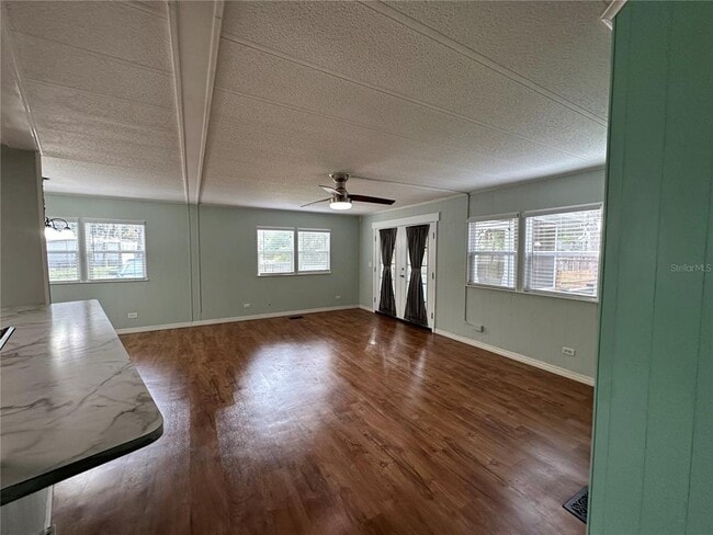 Building Photo - 24007 River Rd