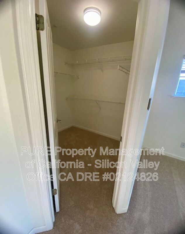 Building Photo - 374 Pismo Terrace