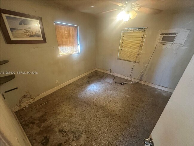 Building Photo - 1271 NE 32nd St