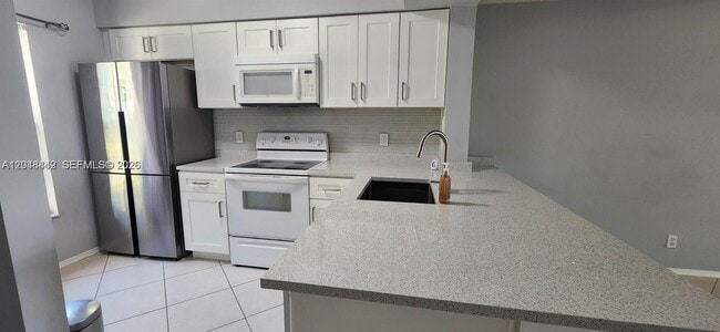 Building Photo - 211 Mallory Ct