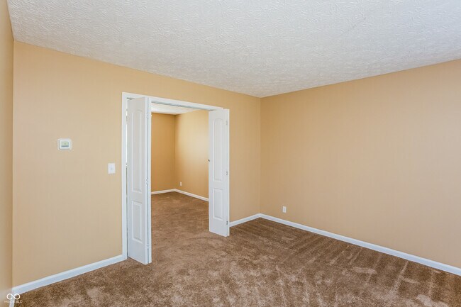 Building Photo - 3735 Crickwood Dr