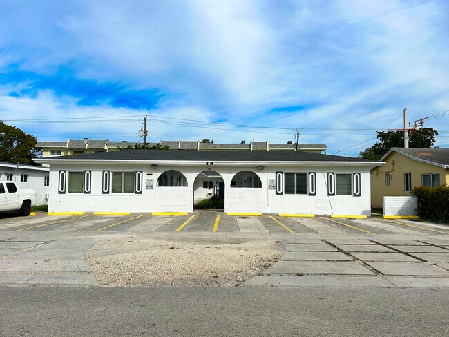 Building Photo - Parkview I & II