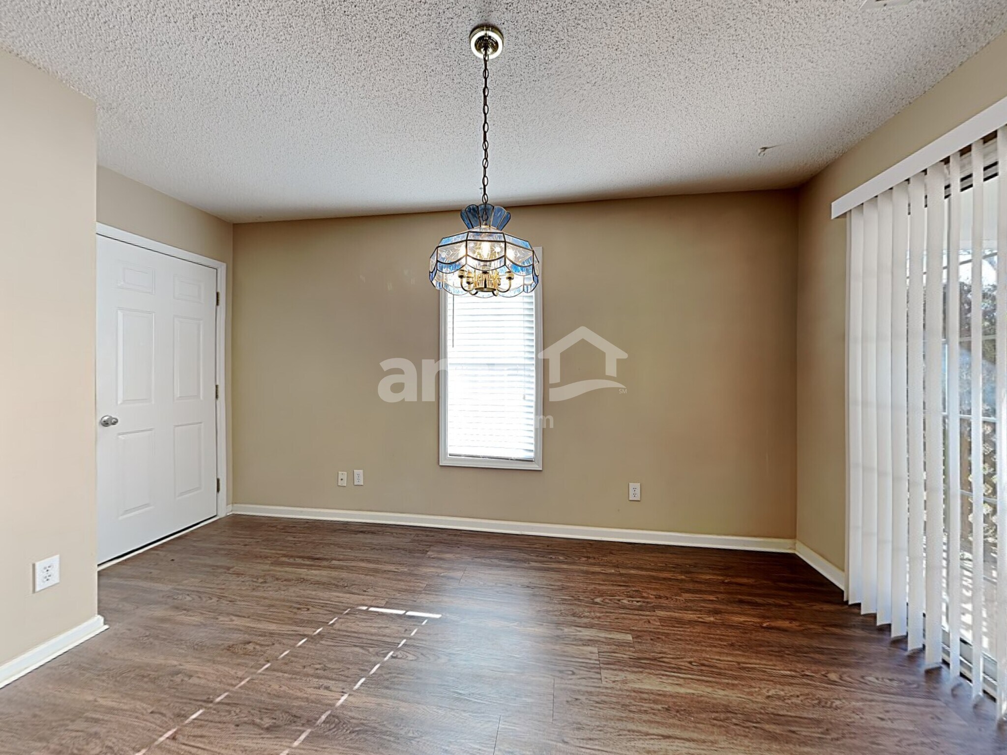 Building Photo - 1732 Ammons Dr