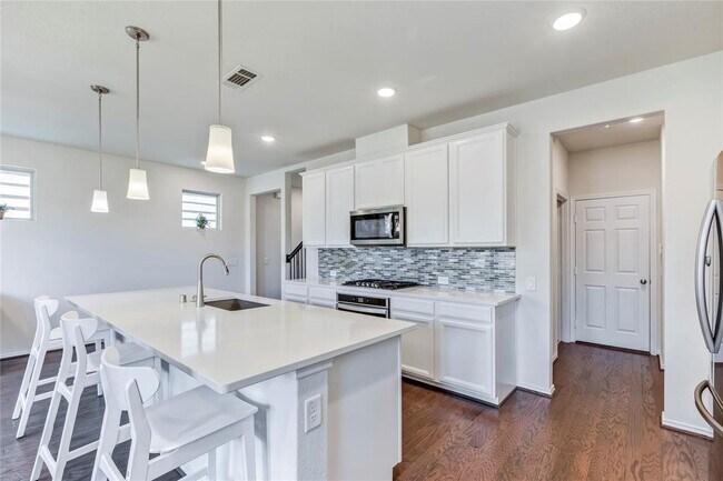Building Photo - 10308 Marston Vineyard Dr