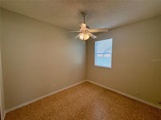 Building Photo - 4652 56th Terrace E