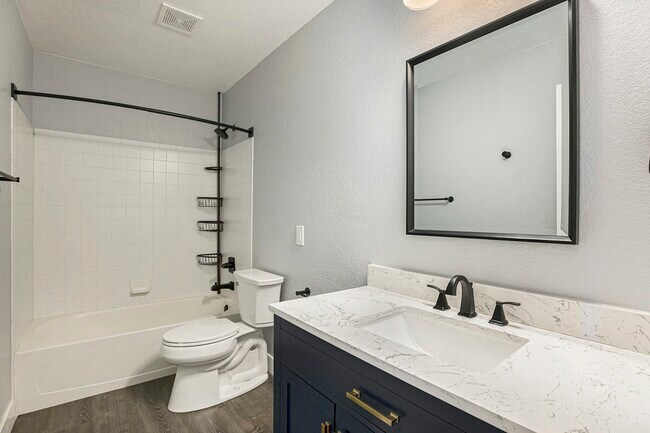 Building Photo - 11221 Jordan Ct