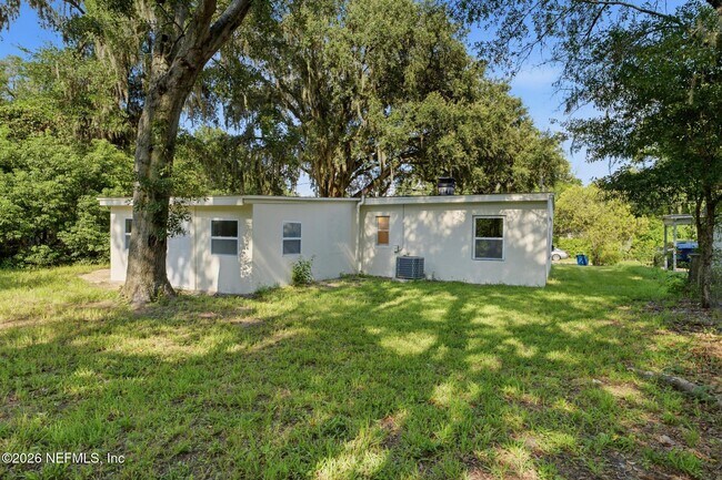 Building Photo - 5846 Abelia Rd