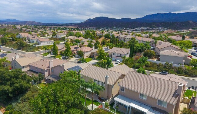 Building Photo - Most Desireable Neighborhood in Temecula  Eastridge by Redhawk