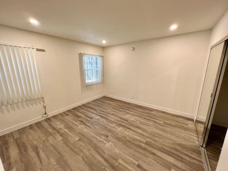 Building Photo - 3608 Keystone Av