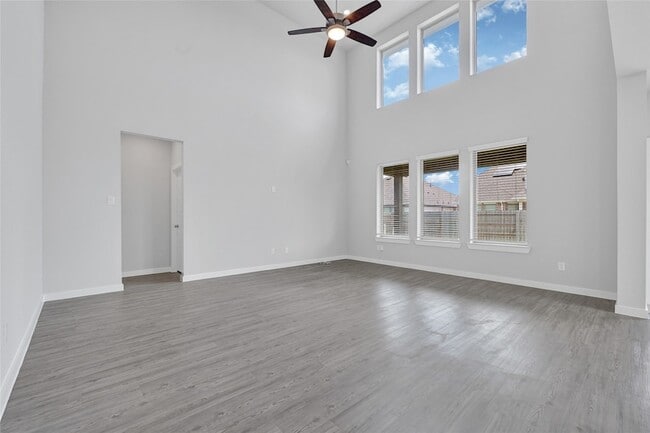 Building Photo - 8535 Oceanmist Cv Dr
