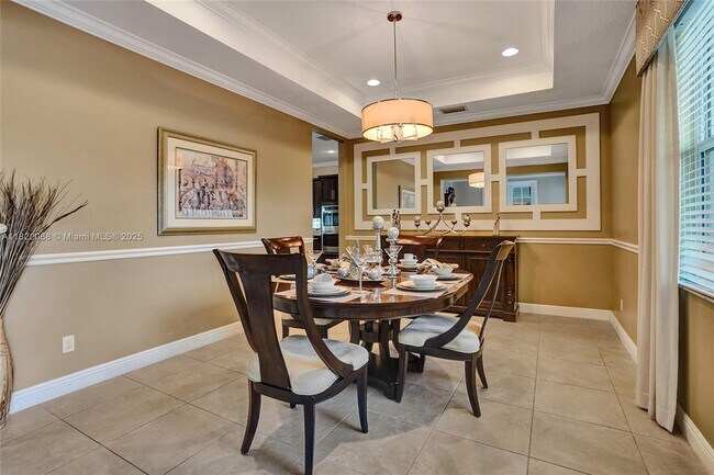 Building Photo - 8959 Cypress Grove Ln
