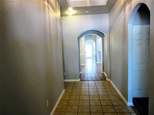 Building Photo - 8376 Davis Dr