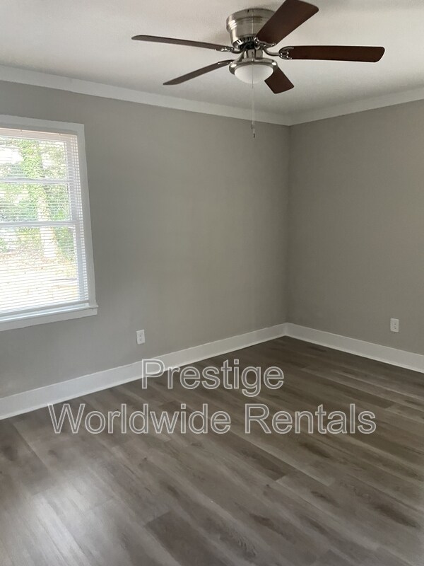 Building Photo - 849 Goodson Dr