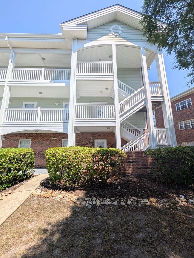 Building Photo - 3947 Gladiola Ct