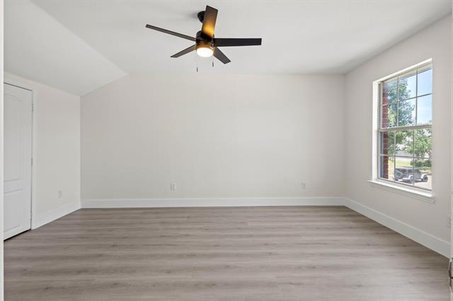 Building Photo - 3805 Wellington Dr