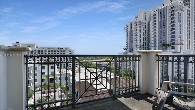 Building Photo - 8390 SW 72nd Ave