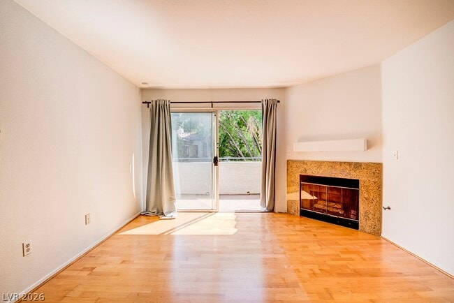 Building Photo - 3060 Casey Dr