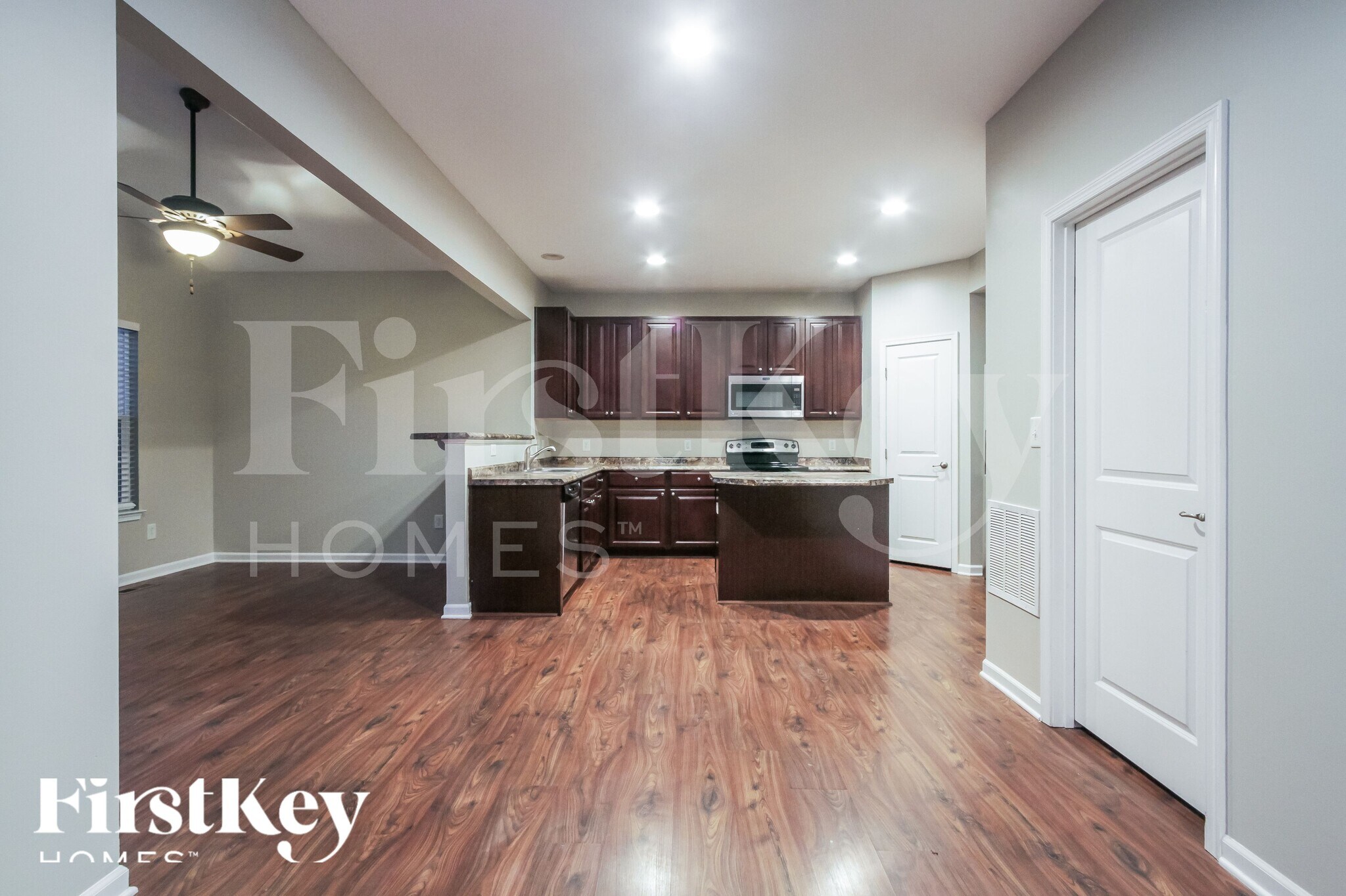 Building Photo - 8305 Wheatfield Dr