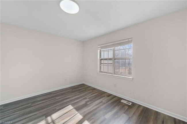 Building Photo - 5739 Bramblegate Rd