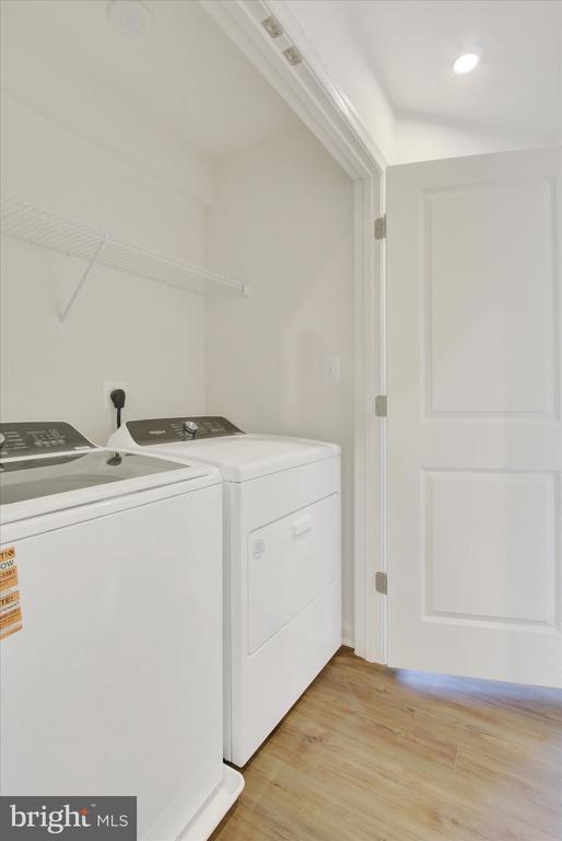 Building Photo - 105 Homestead Dr