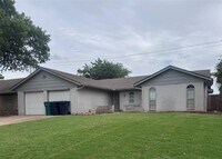 Building Photo - 11908 Ashford Dr