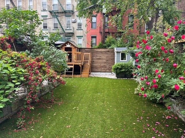 Primary Photo - 928 Garden St