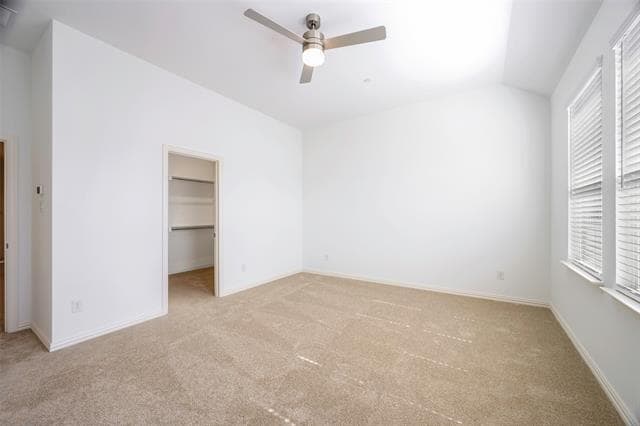 Building Photo - 9455 Speaker Dr