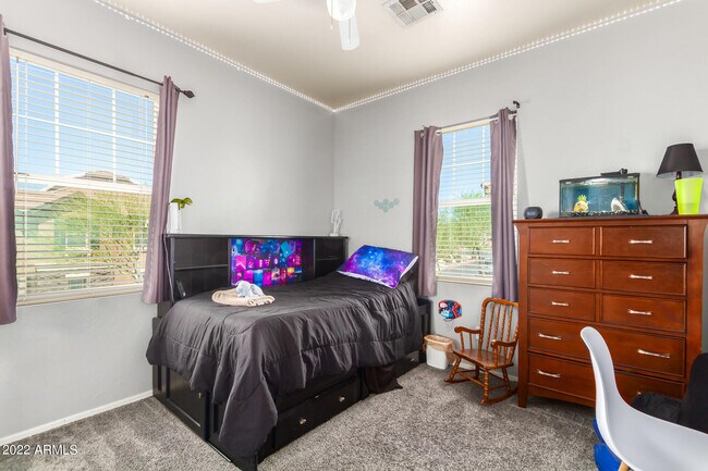 Building Photo - 34923 N 30th Ave