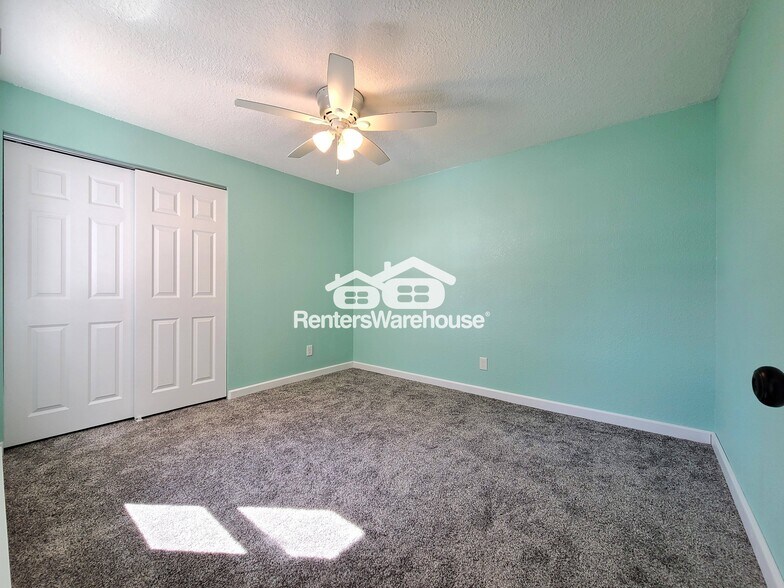 Building Photo - 317 Nicole Ln