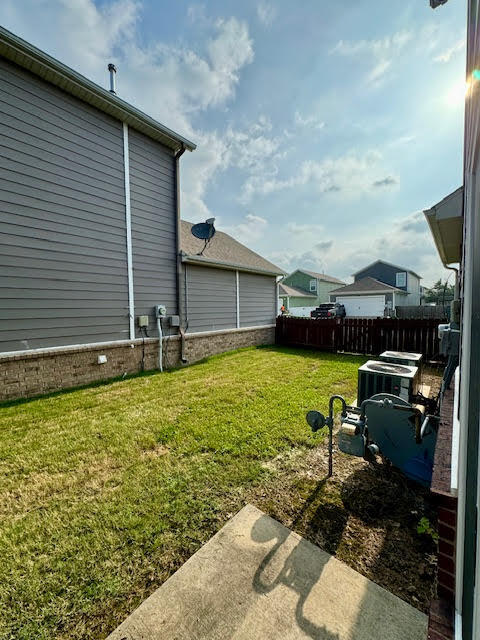 Building Photo - 592 N Longfellow Ln