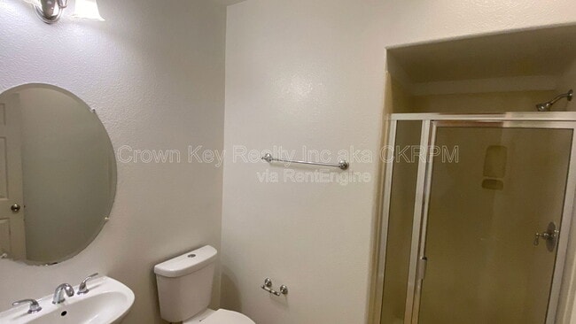 Building Photo - 2978 Jackson Ave