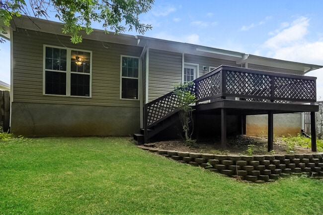 Building Photo - 557 Stirling Bridge Rd