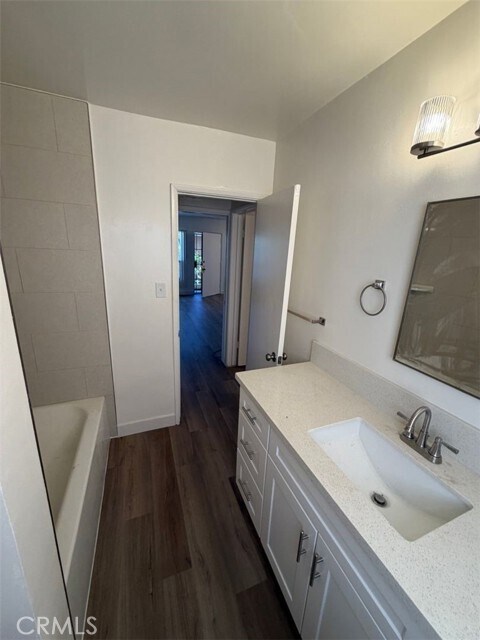 Building Photo - 4219 E 4th St