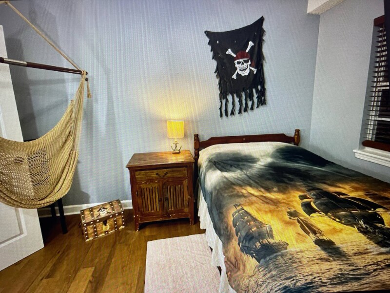 Building Photo - 2002 Greene St