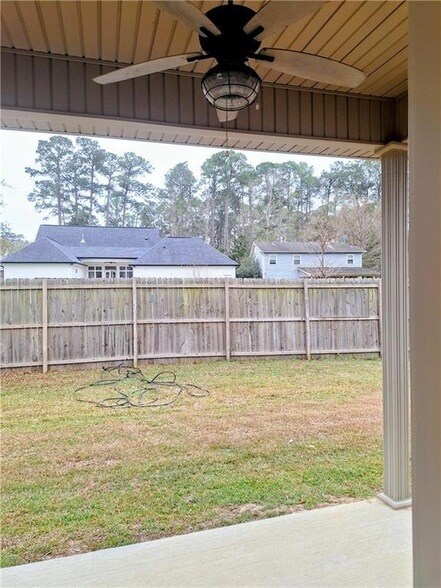 Building Photo - 341 Alan Cir