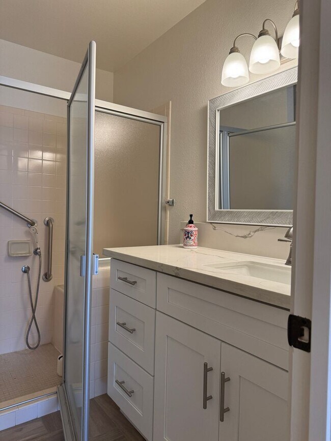 Building Photo - Senior Community Oasis in Torrance!