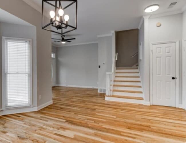 Building Photo - 604 Madewood Dr