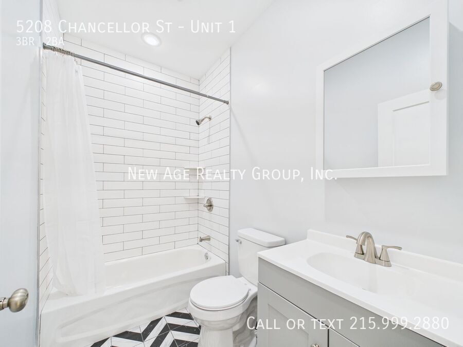 Building Photo - 5208 Chancellor St