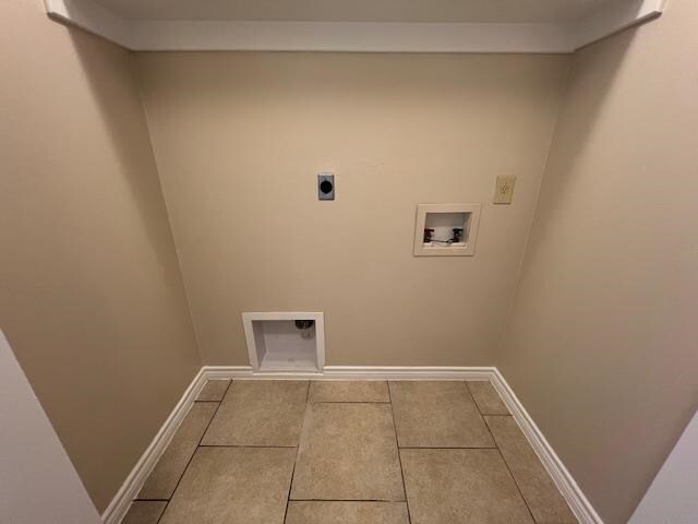 Building Photo - 2720 Camelot Dr