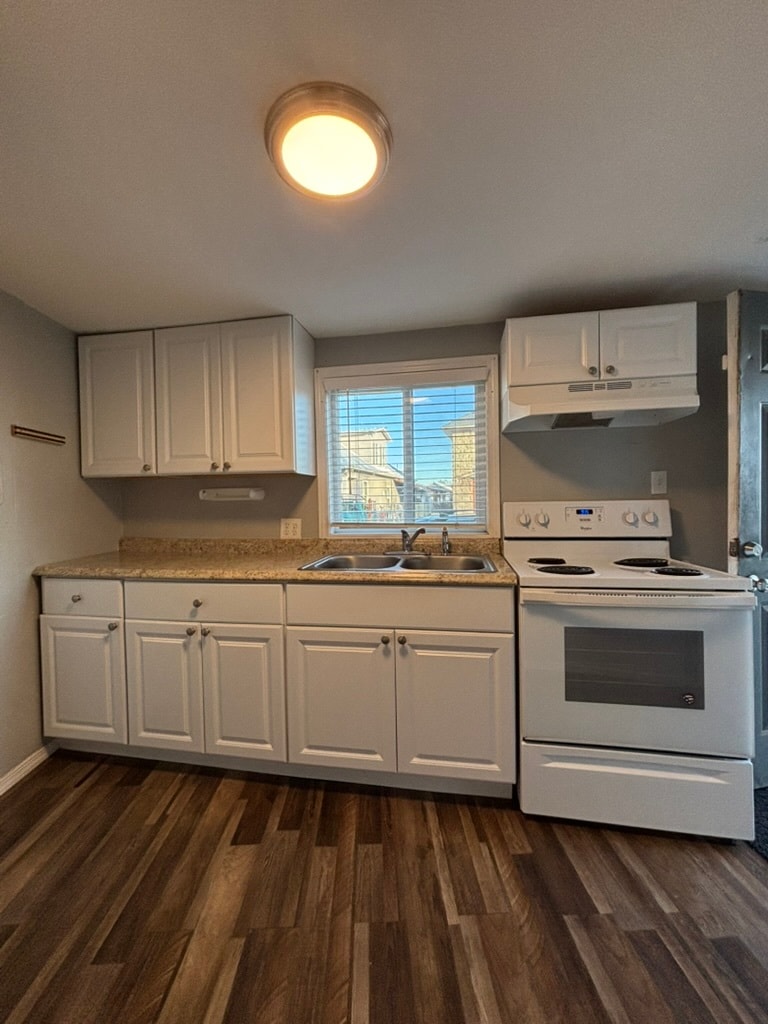 Building Photo - 302 Union St