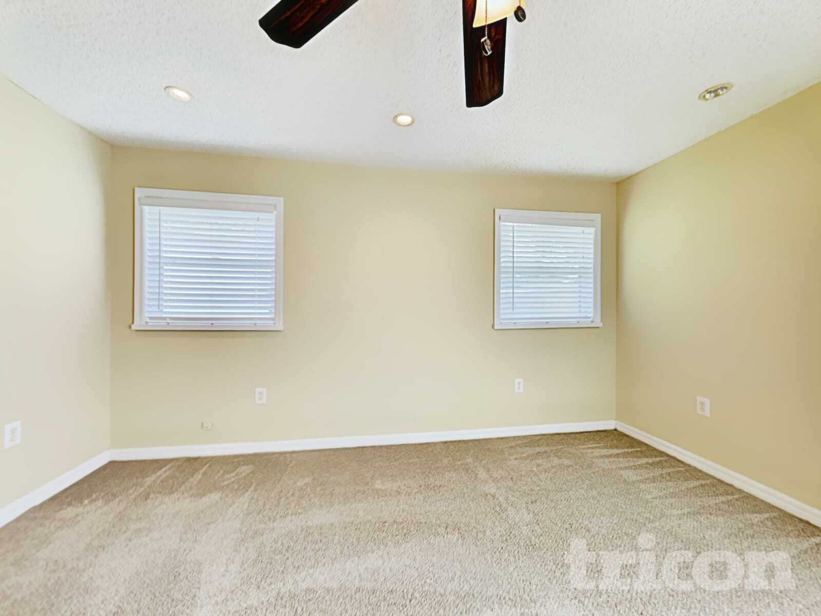 Building Photo - 1447 Fairmont St