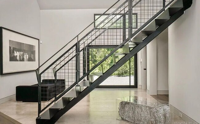 Building Photo - 42 Meeker Hill Rd